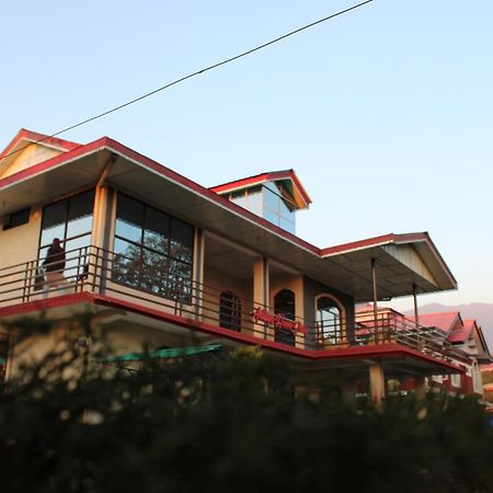 Aditya Homestay Bir-Billing Surrounded By Mountains 외부 사진