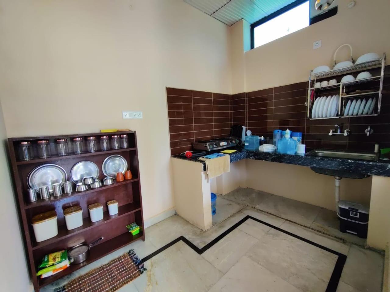 Aditya Homestay Bir-Billing Surrounded By Mountains 외부 사진