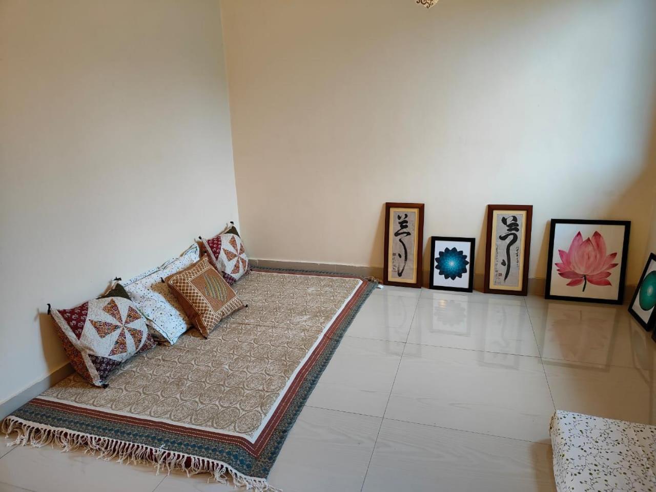 Aditya Homestay Bir-Billing Surrounded By Mountains 외부 사진