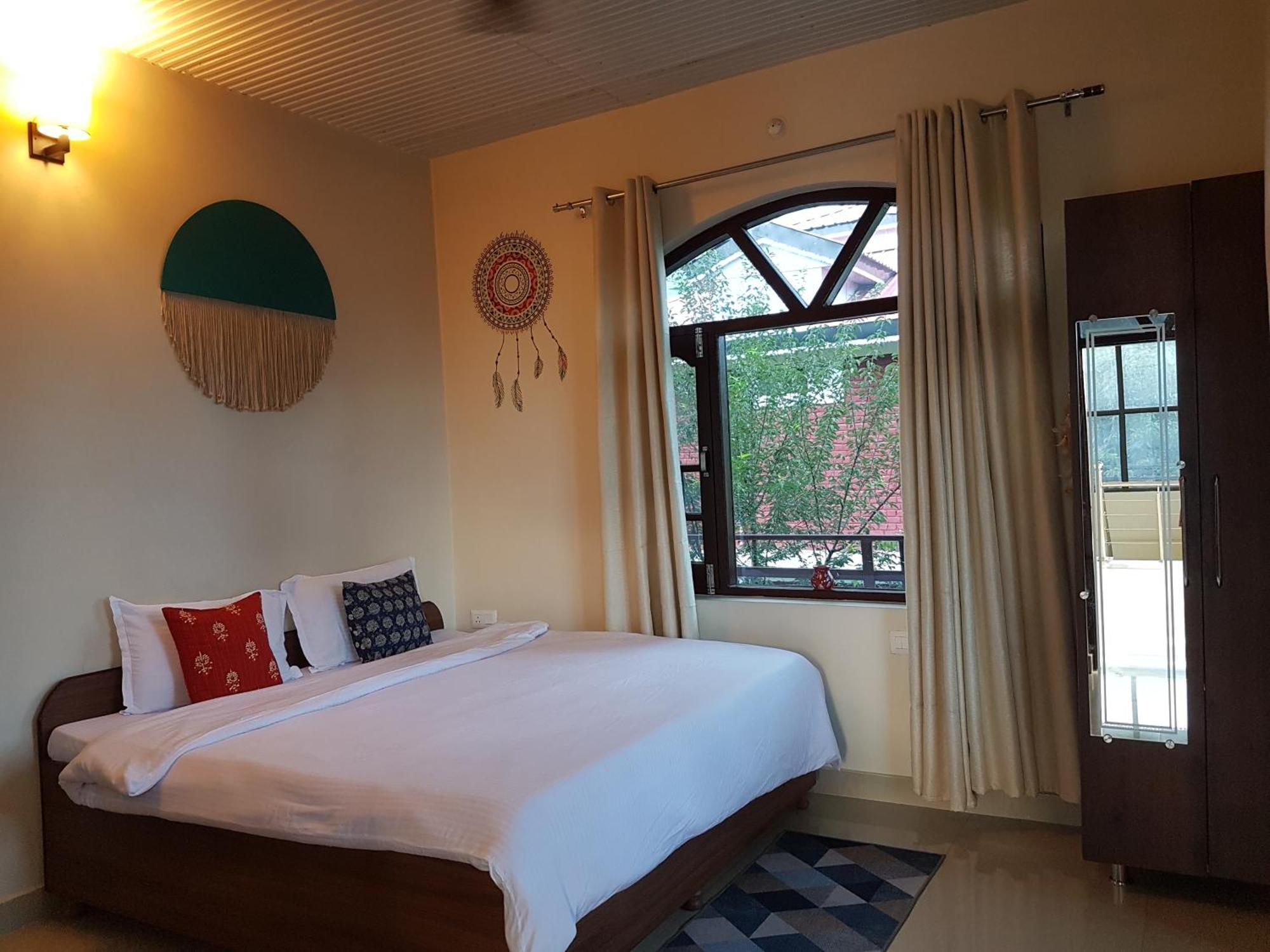 Aditya Homestay Bir-Billing Surrounded By Mountains 외부 사진